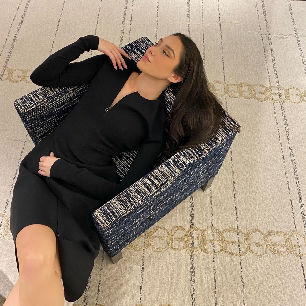 Meet your Posher, Sabrina